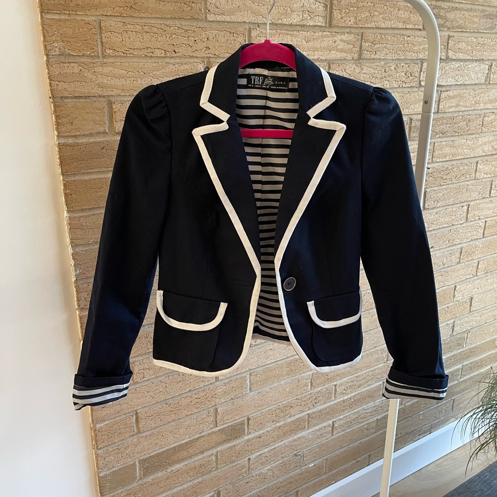 TRef Zara Sz Small Navy w/White Piping - Hardly Worn!